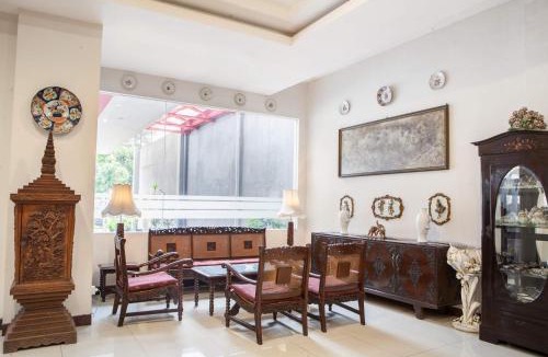 Bandung Hotel | RedDoorz Near Trans Studio Mall 3