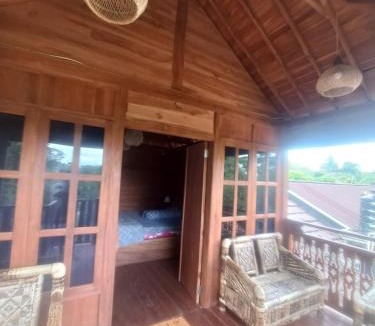 Banjarasri Villa | Khethech House