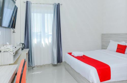 Kupang Hotel | RedDoorz Plus at GNG Hotel El Tari Airport Kupang