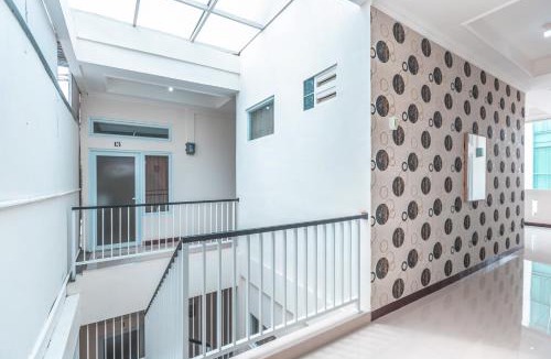 Bogor Barat Hotel | OYO Life 2658 Kost Rasyamada