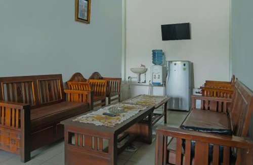 South Ogan Komering Ulu Hotel | Hotel O Wisma Melyro Syariah Near Yamaha - Thamrin Brothers Cabang Muara Dua