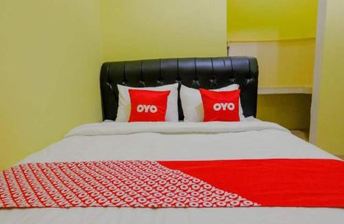 Madiun Hotel | OYO 1784 Hj. Aniek Residence