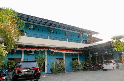 Madiun Hotel | OYO 1784 Hj. Aniek Residence