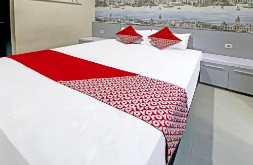 Tulungagung Hotel | Hotel O Family Guest House Syariah