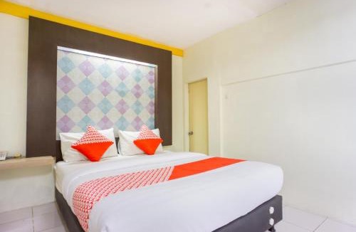 Lhokseumawe Hotel | Hotel O Wisma Kuta Karang