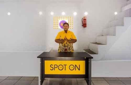 Pangkajene Hotel | Hotel O Wisma La Oda Syariah