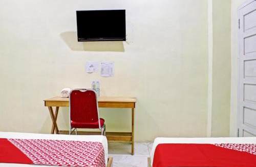 Kualakapuas Hotel | Hotel O Permata Inn