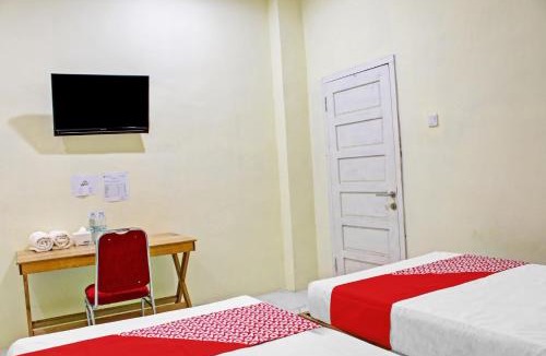 Kualakapuas Hotel | Hotel O Permata Inn