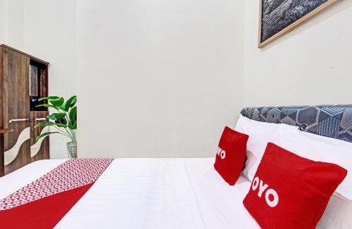 Rembang Hotel | OYO Life 92184 Mr Brown Homestay