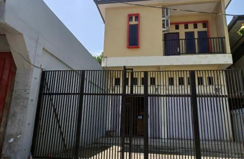 Waena Hotel | OYO 93073 Penginapan 69