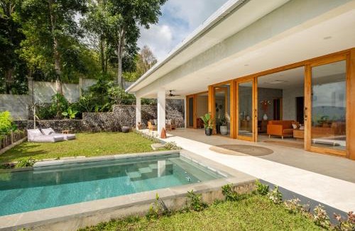 Sidemen Hotel | Villa Damai Rohani Private Pool Villas with Valley Views Adults Only