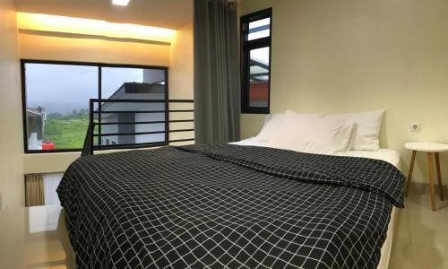 Wonosobo House | Compound Villa Wonosobo - 1 Bedroom Backyard Loft