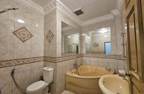 Padang House | Flamboyan House