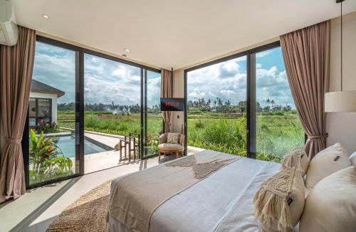 Lodtunduh Villa | Villa Anarya - 6BR Ubud Pool Villa, Spa, Panoramic Views!