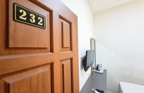 Nganjuk Hotel | Hotel Djaya RedPartner near Alun Alun Nganjuk