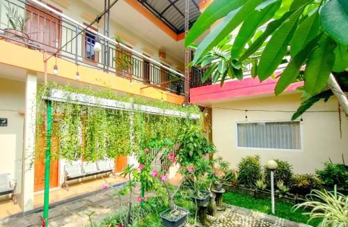 Surakarta Hotel | RedDoorz Syariah at Graha Adi Karya Kartasura