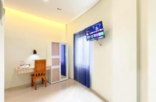 Nganjuk Hotel | Urbanview at Sutomo Syariah near RSUD Nganjuk by RedDoorz
