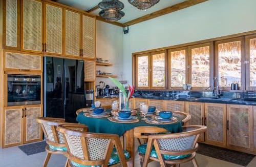 Amed Ski Chalet | Villa Sana Amed with Panoramic Ocean Views & Infinity Pool