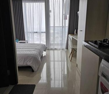 Jakarta Apartment | Green Sedayu Apartment Deluxe by Ellison
