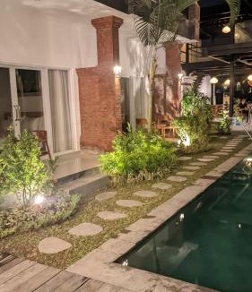 Kemenuh Hotel | Sujiwa Ubud Hotel & Villa