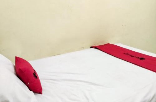 Metro Hotel | RedDoorz at Guesthouse Oemah Opa Metro Lampung