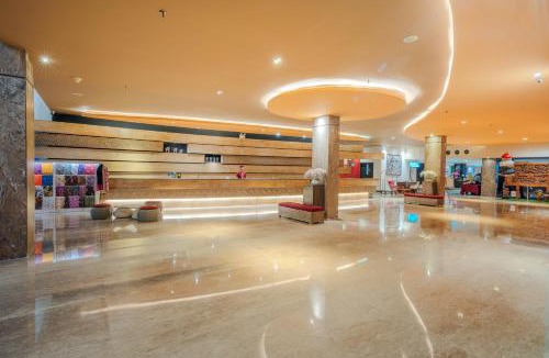 Pemecutan Kelod Hotel | b Hotel Bali & Spa