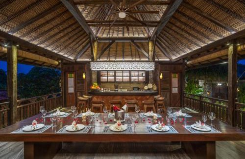 Bukit Villa | Villa Kapungkur