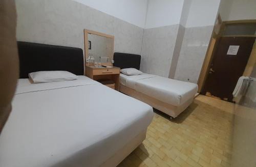 Purwokerto Hotel | Cahya Nirwana Hotel Purwokerto