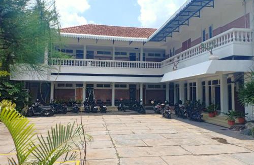Purwokerto Hotel | Cahya Nirwana Hotel Purwokerto