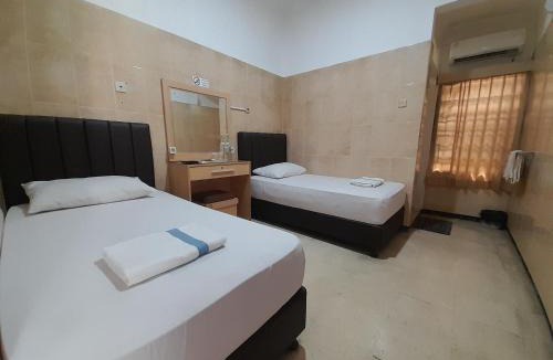 Purwokerto Hotel | Cahya Nirwana Hotel Purwokerto