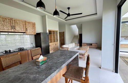 Amed Villa | Lipah Beach Private Villas