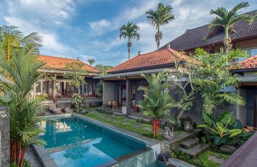 Kutuh Kaja Villa | Royal Cottage Private Villa