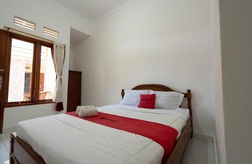 Buleleng Hotel | RedDoorz near Buleleng Harbour 2
