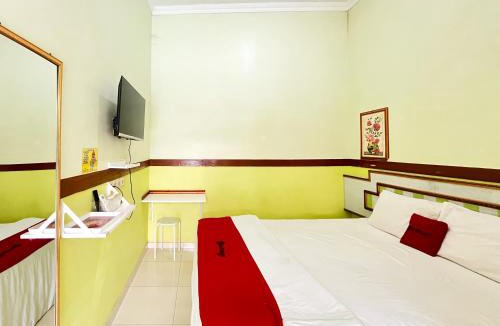 Kediri Hotel | RedDoorz at Damar Mas Gunung Kelud Kediri