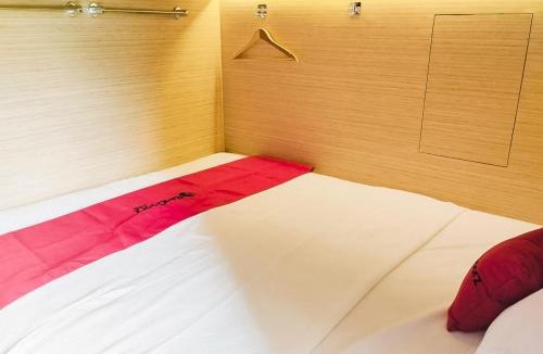 Bandar Lampung Hotel | RedDoorz at Capsule Inn Teuku Umar