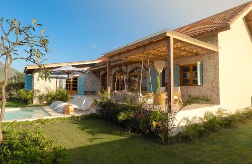 Selong Belanak Villa | Casa Samudra - charming & spacious villa by the sea surrounded by nature