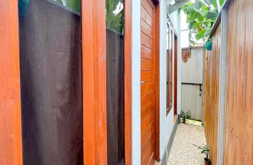 Blahbatuh Hotel | Winy House