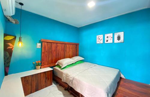 Padang House | Evergreen Lodge