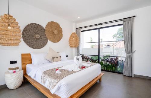 Tumbak Bayuh Villa | Villa Valentina - Luxury 2BR with Pool and Rooftop in Quiet Area of Canggu