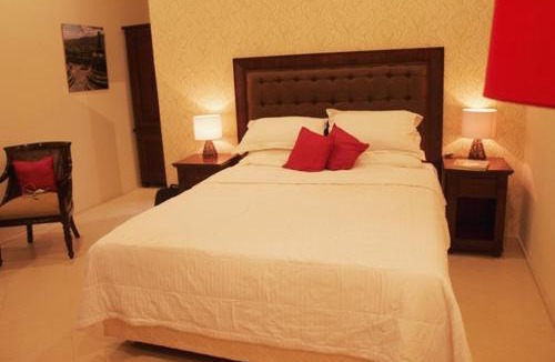 Tahunan Resort | The Gecho Inn Country