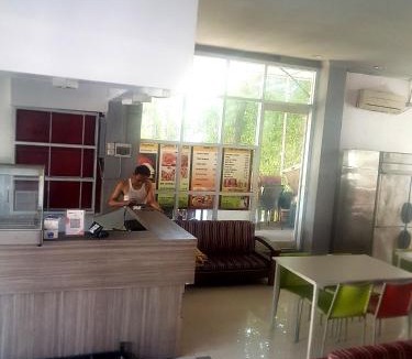 Surabaya Hostel | Rubikz Hostel & Cafe