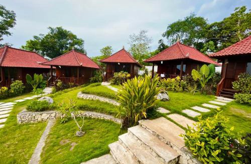 Mushroom Bay Hotel | Sunset Hill Lembongan