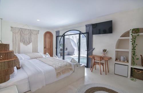 Sinduadi Villa | Bohemian Jogja Villas with Private Pool