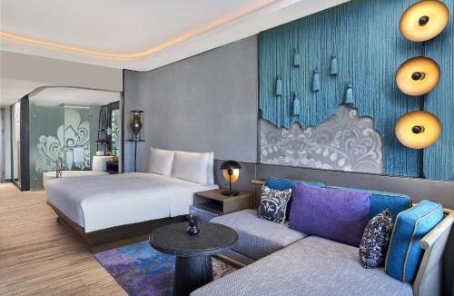 Kampial Hotel | Renaissance Bali Nusa Dua Resort