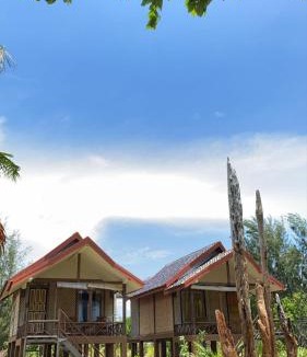 Karimunjawa Islands House | Laendra Sunset Karimunjawa