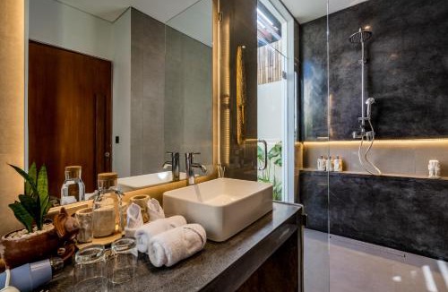 Peliatan Villa | Villa Golden Lion by BaliSuperHost