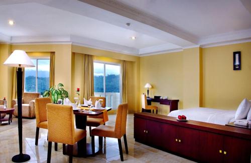 Manokwari Hotel | Aston Niu Manokwari Hotel & Conference Center