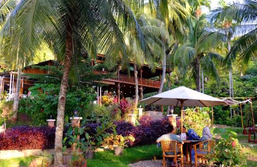 Sigunturmuda Hotel | Air Manis Hillside Villa Cafe & Resto