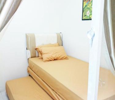 Tegalgundil House | Hostel Bogor