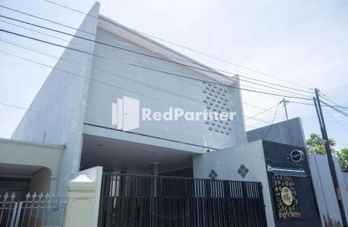 Grogol Hotel | Athena House Syariah Near The Park Mall Solo Baru Mitra RedDoorz